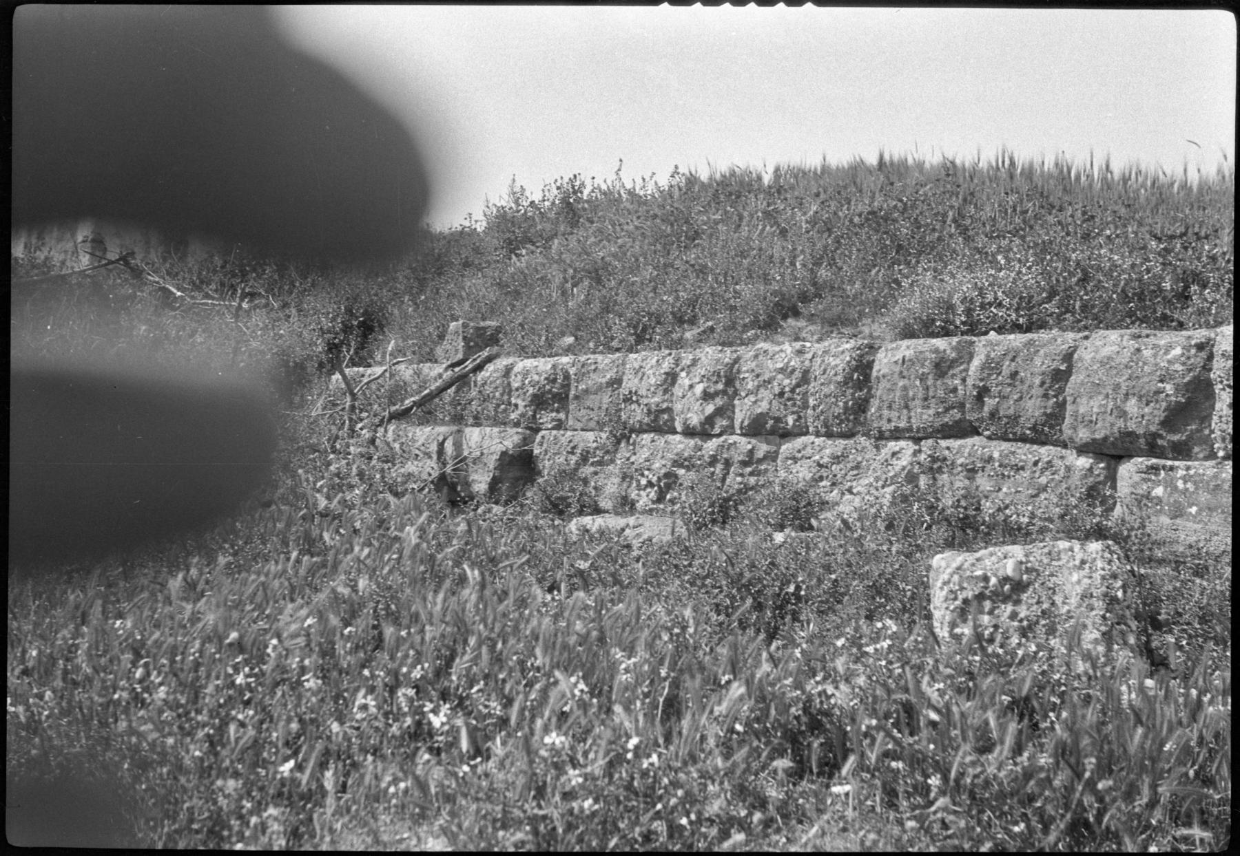 Παγές. Τείχη 01-05-1932